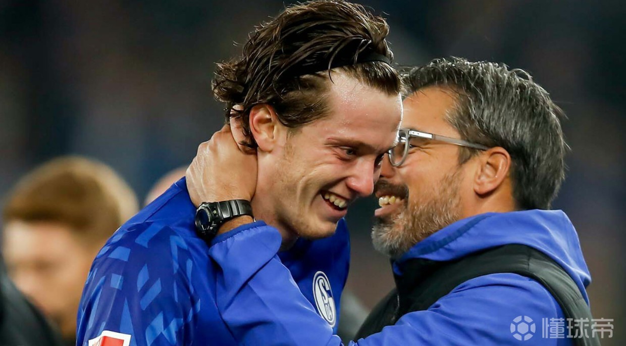 沙尔克备战新赛季,期待重新崛起 沙尔克备战新赛季,期待重新崛起