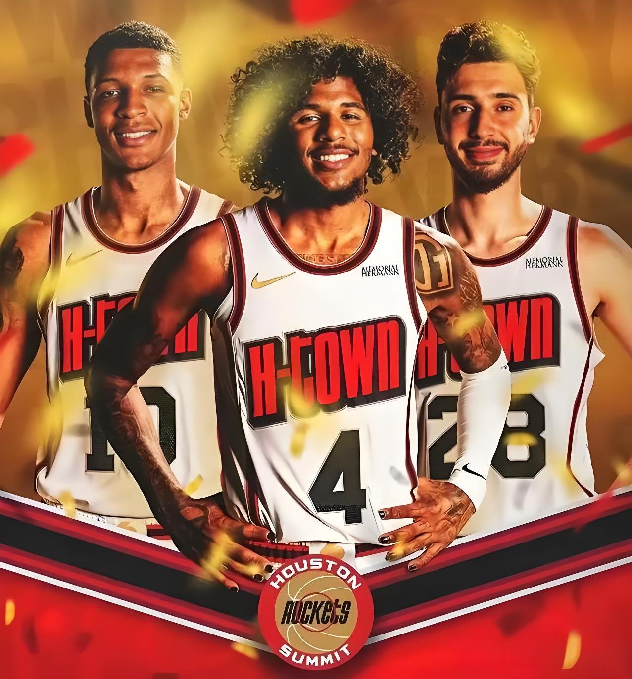 双方队员在场上短兵相接,比赛火药味十足的简单介绍 双方队员在场上短兵相接,比赛火药味十足的简单介绍