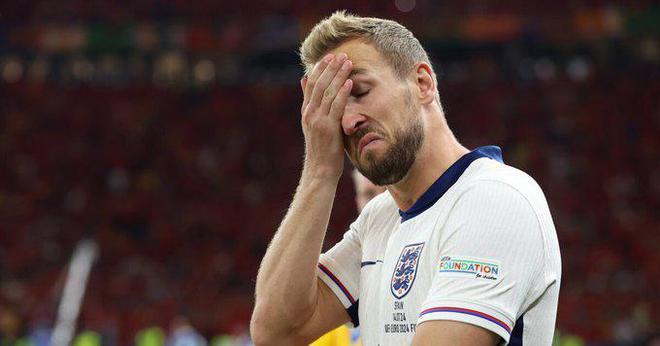 巴塞罗那遭遇惨败,欧冠冠军梦碎的简单介绍 巴塞罗那遭遇惨败,欧冠冠军梦碎的简单介绍