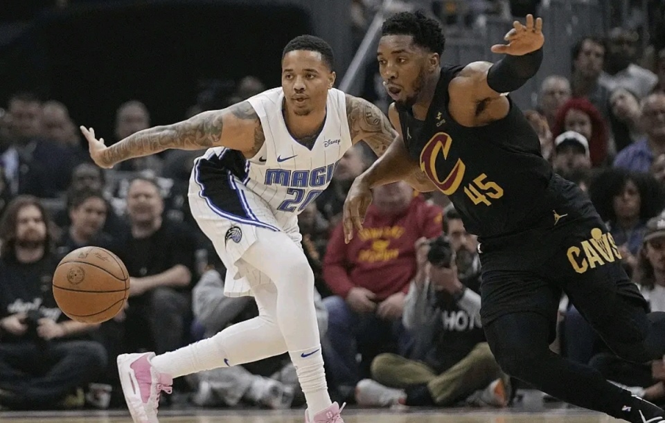 魔术队球员富尔茨膝伤复发，赛季报销的简单介绍