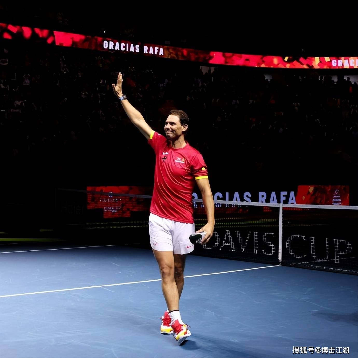 包含拉沃尔杯碾压美网,西西帕斯刷新纪录的词条 包含拉沃尔杯碾压美网,西西帕斯刷新纪录的词条